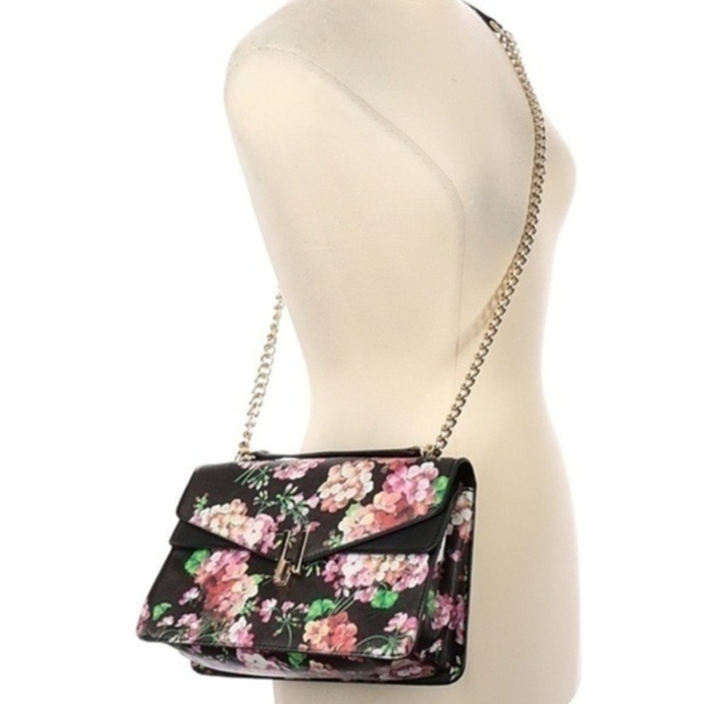 Lionel Crossbody